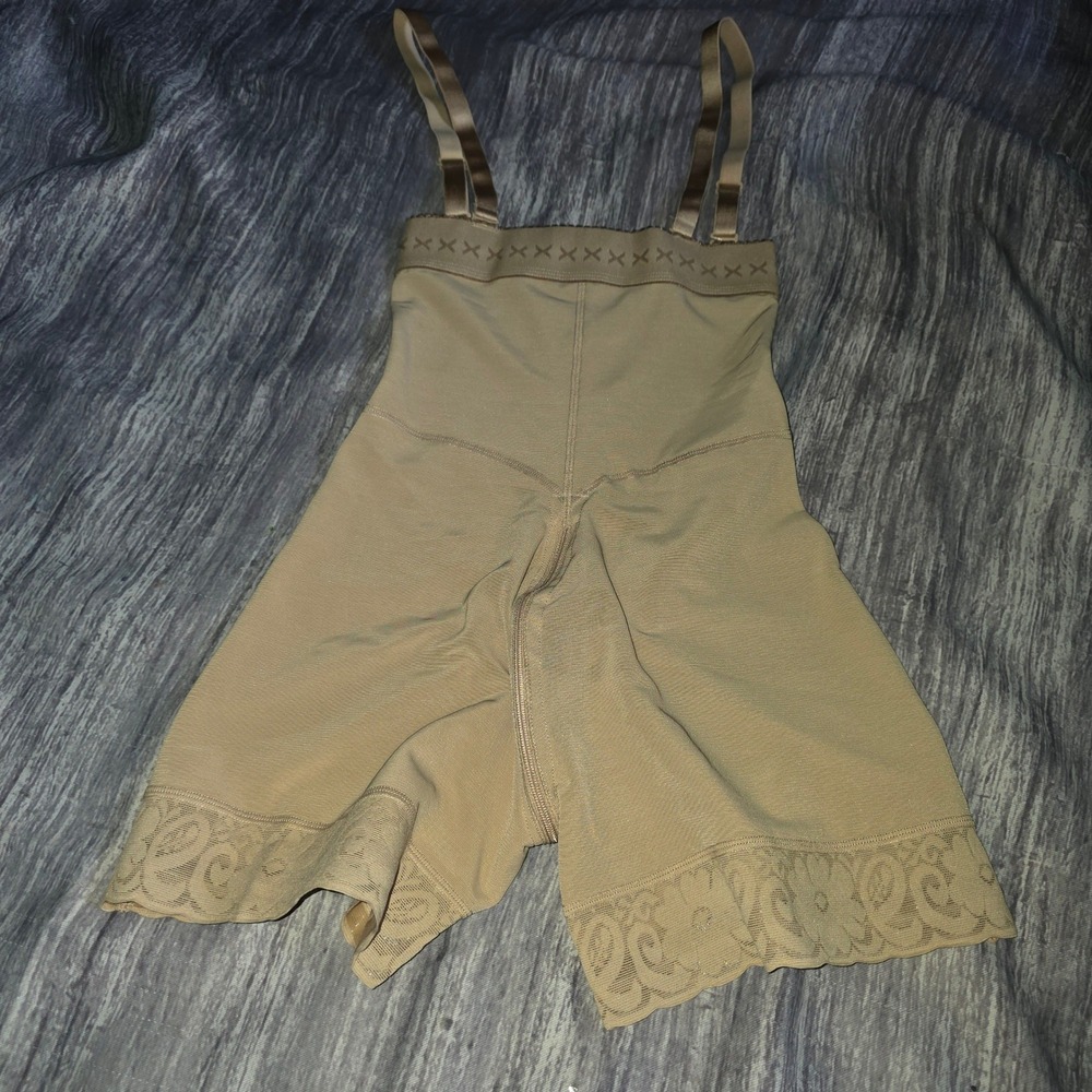 Women's High Waisted Shapewear Nude Beige Firm Control Seamless Size Small